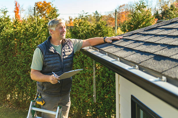 Professional Roofing technician working in Pollock Pines, CA
